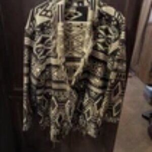 Wrapper Native American Design Coat Large With Bonus Tote